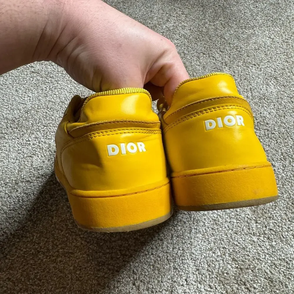 Christian Dior B27 Low Top World Tour Yellow Beige Oblique Sneaker
